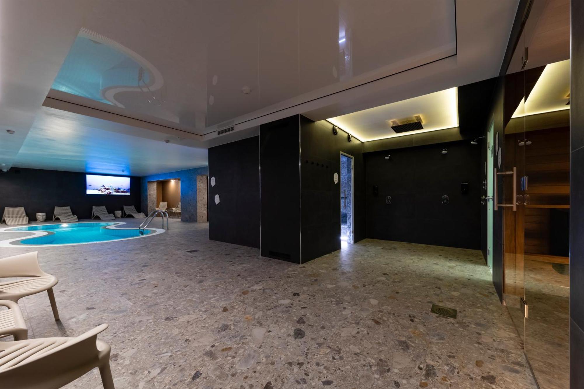 U11 Hotel & Spa タリン エクステリア 写真